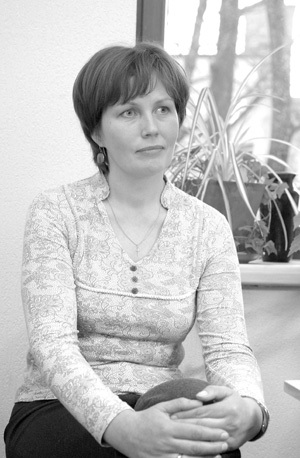 6lp Dina Dombrovska