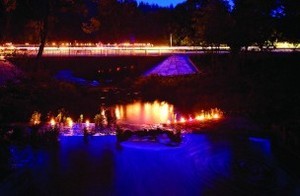 200808252215056384
