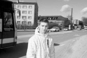 200904072212195033 1