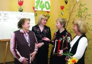 200904231941097075