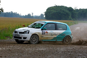 Auto 8