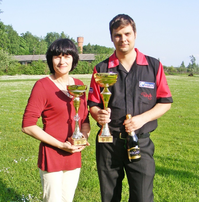 Darts Cempioni