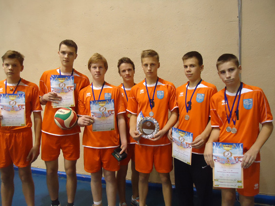 Volej 13