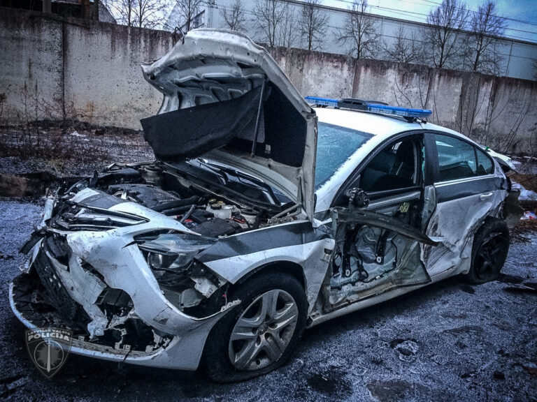 Foto 1 Of 3 1