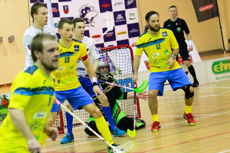 Florbols Ceturtdalfinals 1