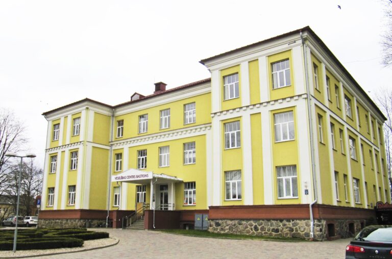 Bastions 1
