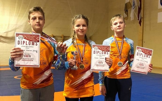 Medalnieki Cina 1