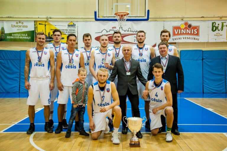 Darznieks Sudrabs 1