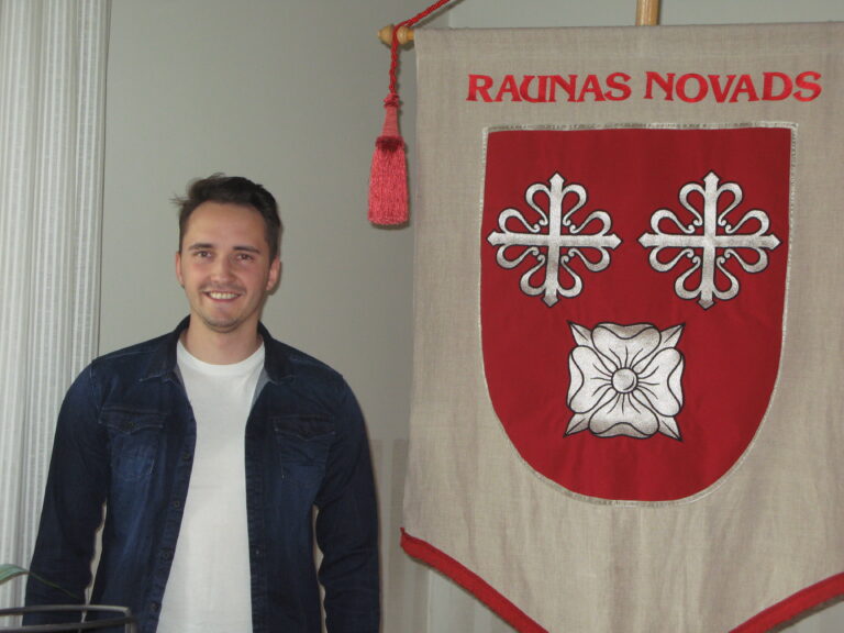 Elvijs Rekis Sarmiites Bilde 2