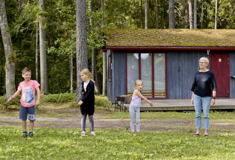 Nometneozolokalna1 Fotoindars
