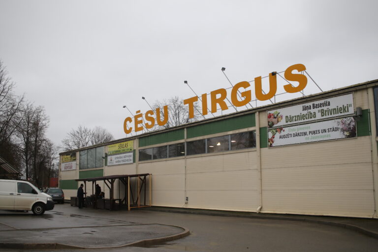 Cesu Tirgus Fotomarta 2 1