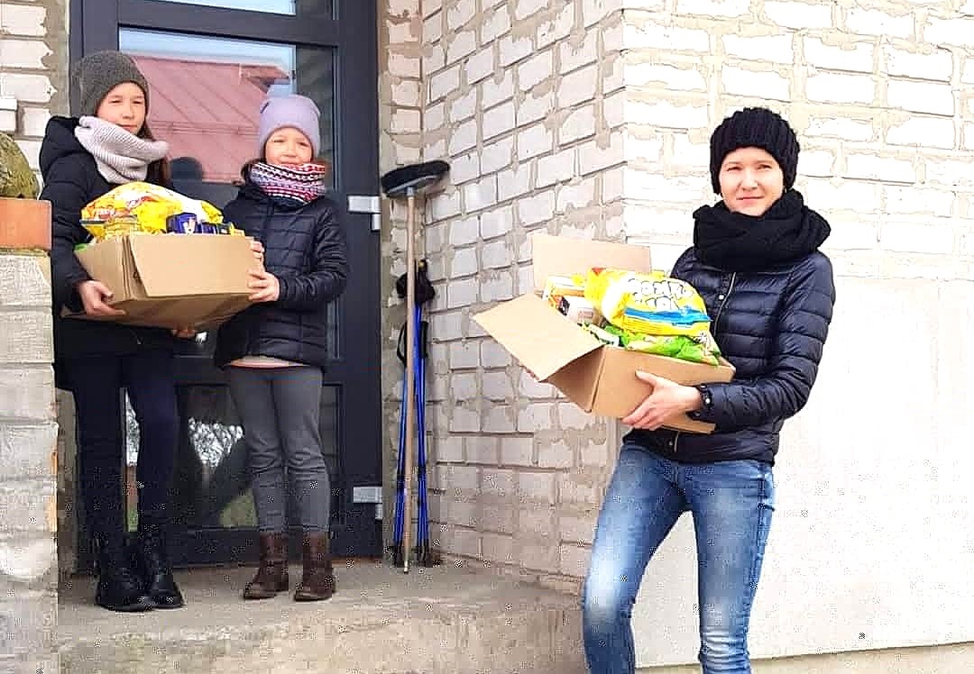 Partikas Pakas Vanagu Gimene Priekulos