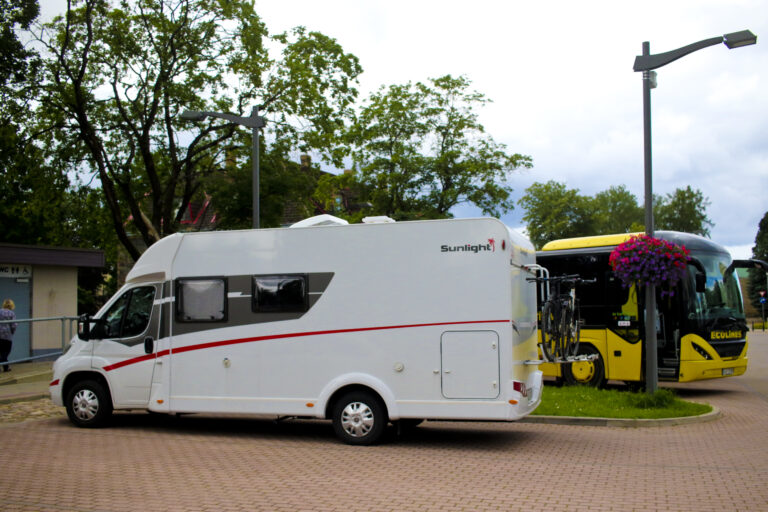 Turisti Cesis Fotomarta 1 1