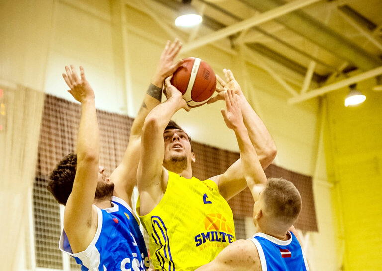 Basketbols 1