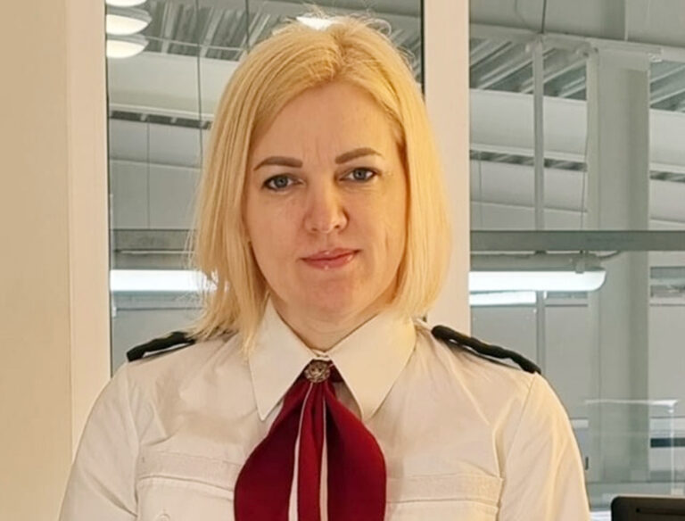 Komandiere Ineta 1