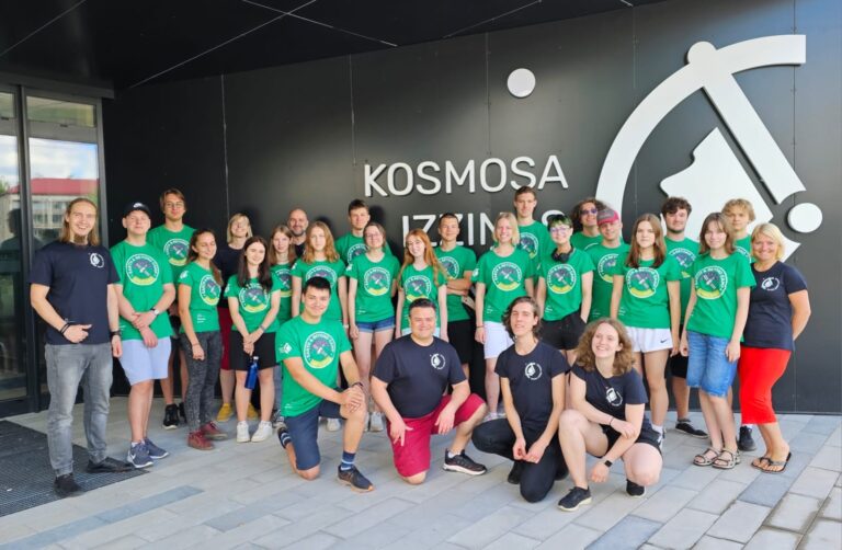 Kosmosa Izzina 1